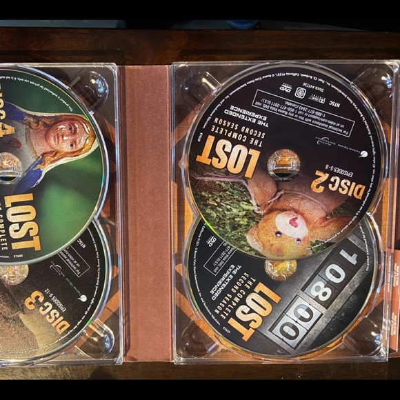 Lost box set season 2 on dvd - Picture 2 of 3